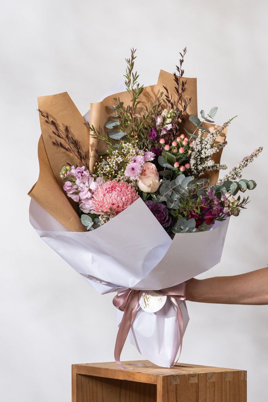 Mr. Flower Sydney - Professional Floral Design & Delivery Service